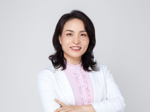 Portrait of Mandy zhu